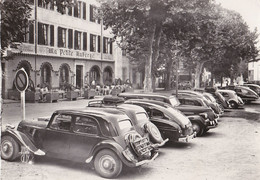 CASTELLANE - MA PETITE AUBERGE - AUTOMOBILES CLASSIC CARS OLDTIMERS - ALPES DE HAUTE PROVENCE - Castellane