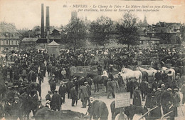 Nevers * Le Champ De Foire * Marché Aux Bestiaux - Nevers