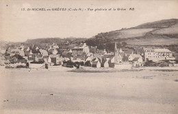 22 - SAINT MICHEL EN GREVE - Vue Générale Et La Grève - Saint-Michel-en-Grève