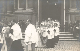 CPA - Belgique - Namur - Carte Photo - Prêtre - Eglise - Oblitéré Namur Station 1906 - Binche 1906 - Namur