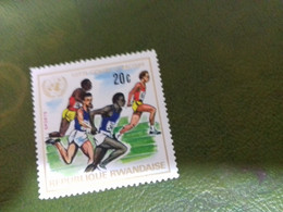 P7/ REPUBLIQUE RWANDAISE NEUF LUTTE CONTRE LE RACISME - Unused Stamps