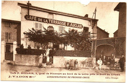 Commerce - Café : Café De La Terrasse F. Auclair - Succr.  J. Vadon : Belle Animation : Manque Haut : Roanne - Loire - Cafés