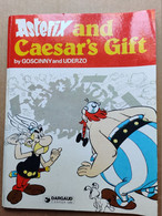 ASTERIX AND CAESAR'S GIFT - En CANADIEN DE 1979 - Comics & Manga (andere Sprachen)