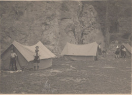 SCOUTISME  / TRES BELLE ET GRANDE PHOTO /  CAMP DE LOUVETEAUX 1930 / 17 X 12 - Movimiento Scout
