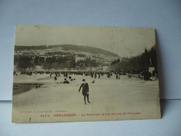 213 A GERARDMER 88 VOSGES LA FOULE SUR LE LAC UN JOUR DE PATINAGE CPA - Eiskunstlauf