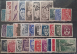 FRANCE - Année Complète 1942 ** (MNH) LUXE Cote 100€ - 1940-1949