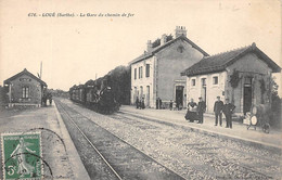 Loué        72        Intérieur De La Gare  . Train   N° 676       (voir Scan) - Loue