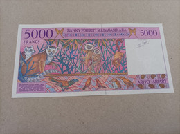 Billete De Madagascar De 5000 Francs, Serie A, Año 1995, UNC - Madagascar
