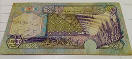 LIBYE - PICK 63 - 1/2 DINAR - ND 2002 - - Libyen