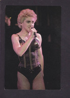 CPM MADONNA Non Circulé Pin Up Glamour - Singers & Musicians