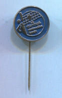 Volleyball Pallavolo - OK Mataruška Banja Serbia, Vintage Pin Badge Abzeichen - Pallavolo