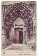 France - Gard - Pont Saint Esprit - Portail De La Cathédrale - 4131 - Pont-Saint-Esprit