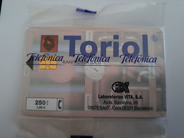 SPAIN/ ESPANA  CHIP CARD    TORIOL / LABORATORIOS     MINT IN WRAPPER    **12020** - Basisausgaben