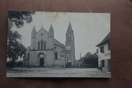 SAINT-ANDRE-le-GAZ-la Place Et L'eglise-boulangerie - Saint-André-le-Gaz