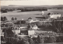 (Hte Saône)  CPSM  Villersexel  Ermitage Et école Ménagère    (Bon état) - Villersexel