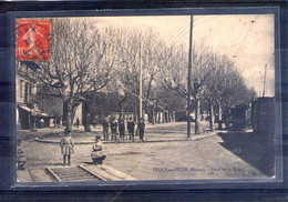 69. Vaux En Velin. Place De La Mairie - Vaux-en-Velin