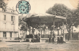 Maubeuge * 1905 * La Place Verte * Kiosque à Musique - Maubeuge