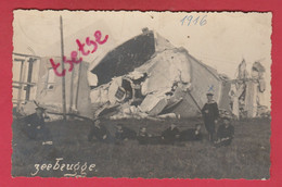 Zeebruge - Orloog 1914-18 / Duitse Matrozen In De Ruïnes / Fotokaart 1916 - 2 ( Verso Zien ) - Zeebrugge