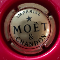 CAPSULE DE CHAMPAGNE MOET & CHANDON N° 224a - Moet Et Chandon