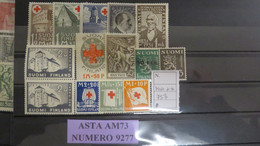 FINLAND-NICE MNH SELECTION - Collections