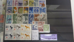 FINLAND-NICE MNH SELECTION - Sammlungen