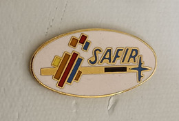 Pin's Espace SAFIR Avion - Espace