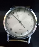 MONTRE  MECANIQUE KELTON EN ETAT DE PIECES DETACHé - Watches: Old