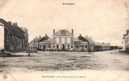 56 PLUVIGNER - Place Saint-Michel Et La Mairie (Recto/Verso) - Pluvigner