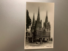 LICHFIELD CATHEDRAL WEST FRONT ANGLETERRE CPSM FORMAT CPA 1956 - Andere & Zonder Classificatie