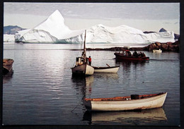 Greenland  Cards ICEBERG ON THE GREENLAND COAST( Lot  638 ) - Groenlandia