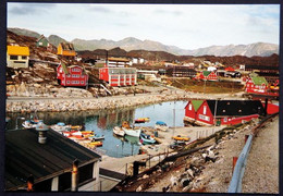 Greenland  Cards VIEW OF PART OF YACHT HARBOUR FREDERIKSHÅB  ( Lot  631 ) - Greenland