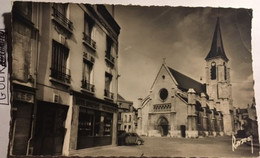 Cpsm De 1961, 92 Bagneux, L'Eglise, Enseigne Devanture Boulangerie Pâtisserie, 4 Chevaux, éd Raymon, Timbre - Bagneux