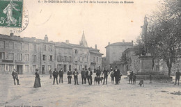 SAINT-DIDIER-la-SEAUVE (Haute-Loire) - Le Pré De La Foire Et La Croix De Mission - Saint Didier En Velay