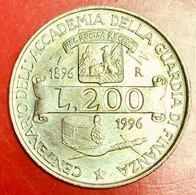 ITALIA - 1996 - Moneta - Centenario Dell'Accademia Della Guardia Di Finanza - Stemma - Reggia Di Caserta - Lire - 200 - 200 Lire