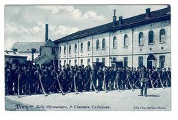 Menin  Menen   Ecole Régimentaire 3° Chasseurs  Le Faisceau      Edit Clou-Saillau    MILITAIRE - Menen