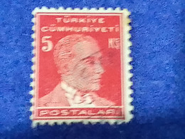 TÜRKİYE- 1930- 40-     5K    BİRİNCİ  ATATÜRK  DAMGALI - Used Stamps