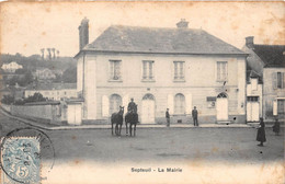 SEPTEUIL - La Mairie - Septeuil