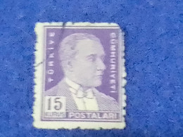 TÜRKİYE- 1930- 54-     15K      ATATÜRK  DAMGALI - Used Stamps