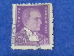 TÜRKİYE- 1930- 54-    200K    BİRİNCİ  ATATÜRK  DAMGALI - Used Stamps