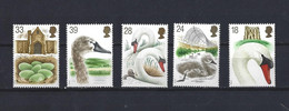 Grande-Bretagne: 1645/ 1649 ** - Swans