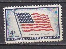 H1333 - ETATS UNIS UNITED STATES Yv N°630 **  DRAPEAU - Unused Stamps