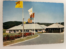 CPSM - BELGIQUE - NAMUR - HEER-SUR-MEUSE - Village De Vacances Des Mutualités Chrétiennes - Salle De Fête - Hastière