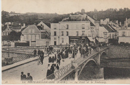 (77) LA FERTE - Sous-JOUARRE Le Pont Et Le Faubourg ( Porcelaine Sombert / Pub Peinture Rivière) - La Ferte Sous Jouarre