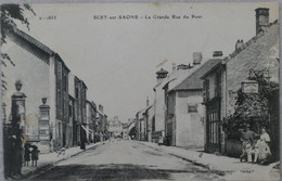 C. P. A. : 70 : SCEY SUR SAONE : La Grande Rue Du Pont, Animé, Timbre En 1919 - Scey-sur-Saône-et-Saint-Albin