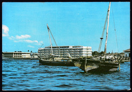 Zanzibar Tanzania 1980 / Bwawani Hotel, Sailing Boats In The Port - Tanzanie