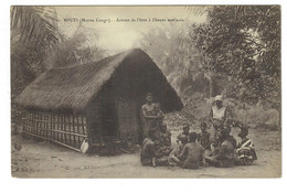 Congo Belge   Mputi Moyen Congo   Autour De L'âtre à L'heure Matinale - Belgian Congo