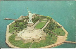 New York City (N.Y., USA) Statue Of Liberty, Liberty Island In New York Harbour, Aerial View, Vue Aerienne - Statua Della Libertà