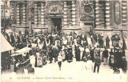 CPA  carte Postale France  Le Havre  Devant L'église Notre Dame  Début 1900 VM62251 - Graville