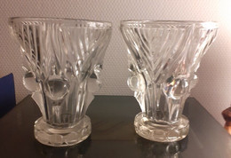 Vases Art Deco. En Verre Moulé. - Art Nouveau / Art Deco