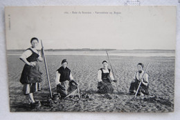 139/ Groupe De Verrotières Au Repos-Baie De Somme - Fishing